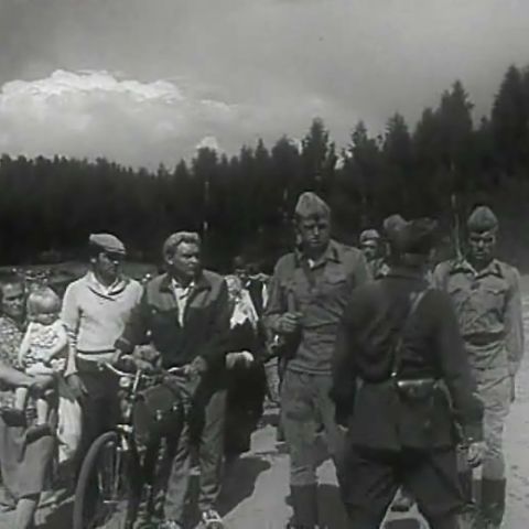 Руины стреляют